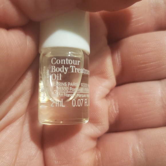 Clarins Bundle - Picture 9 of 9